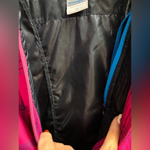 Columbia Women’s Fuchsia Plaid 3-in-1 Snow Jacket - Picture 3 of 10
